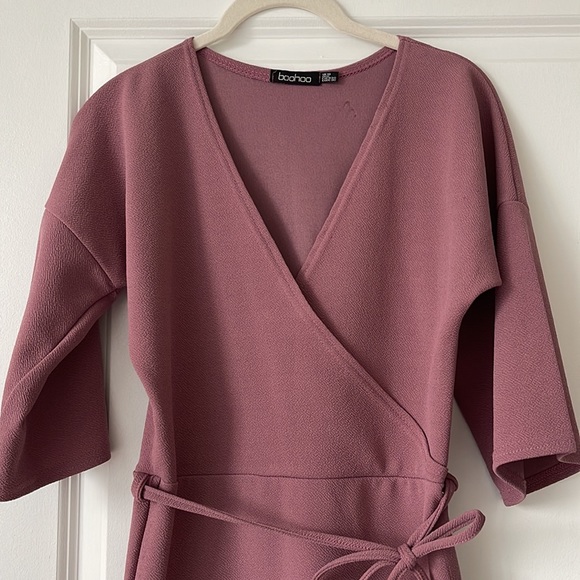 Boohoo dress - Picture 2 of 4